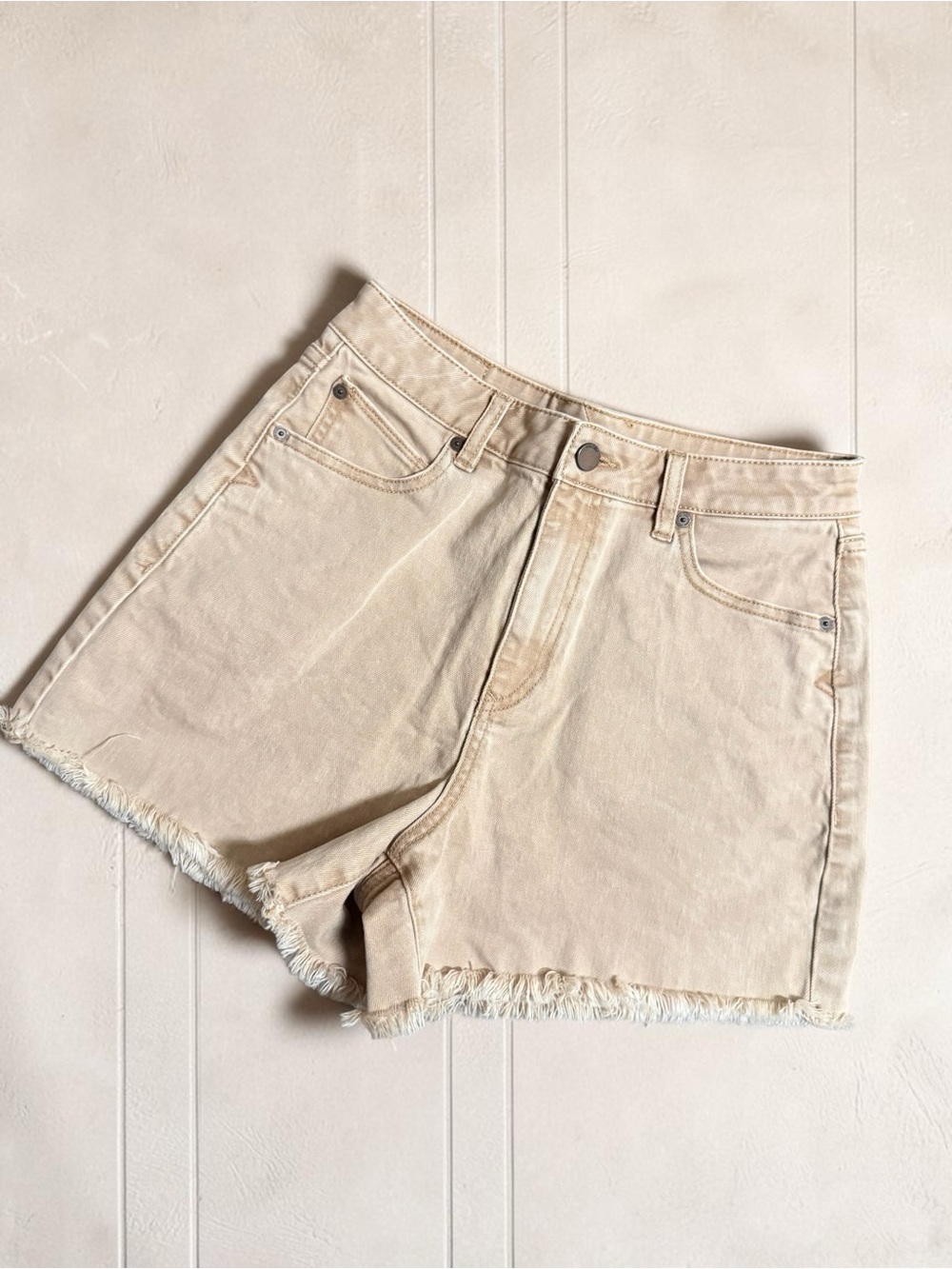 ✨ Volcom STN STEP High Rise Shorts – Size 27 ✨